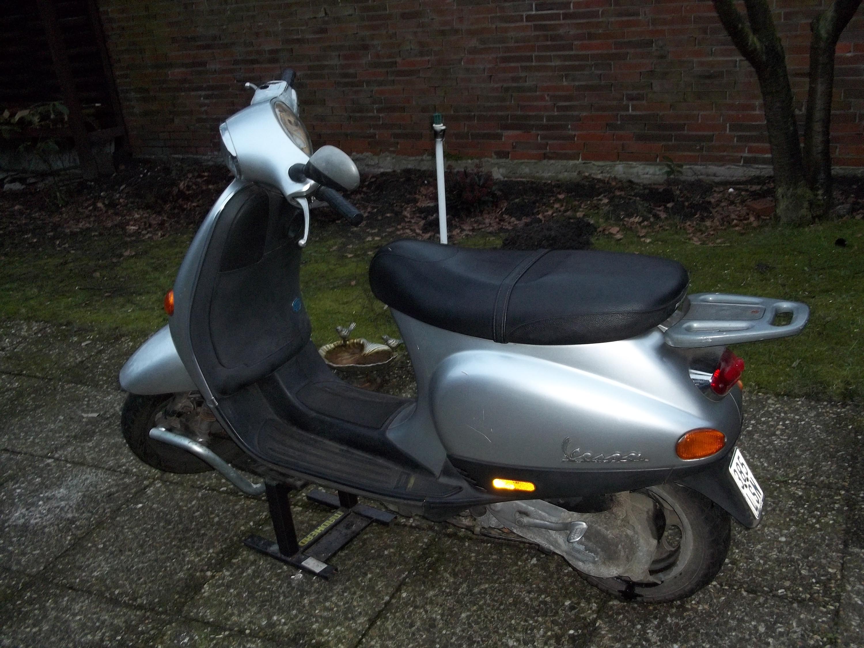 Vespa et2