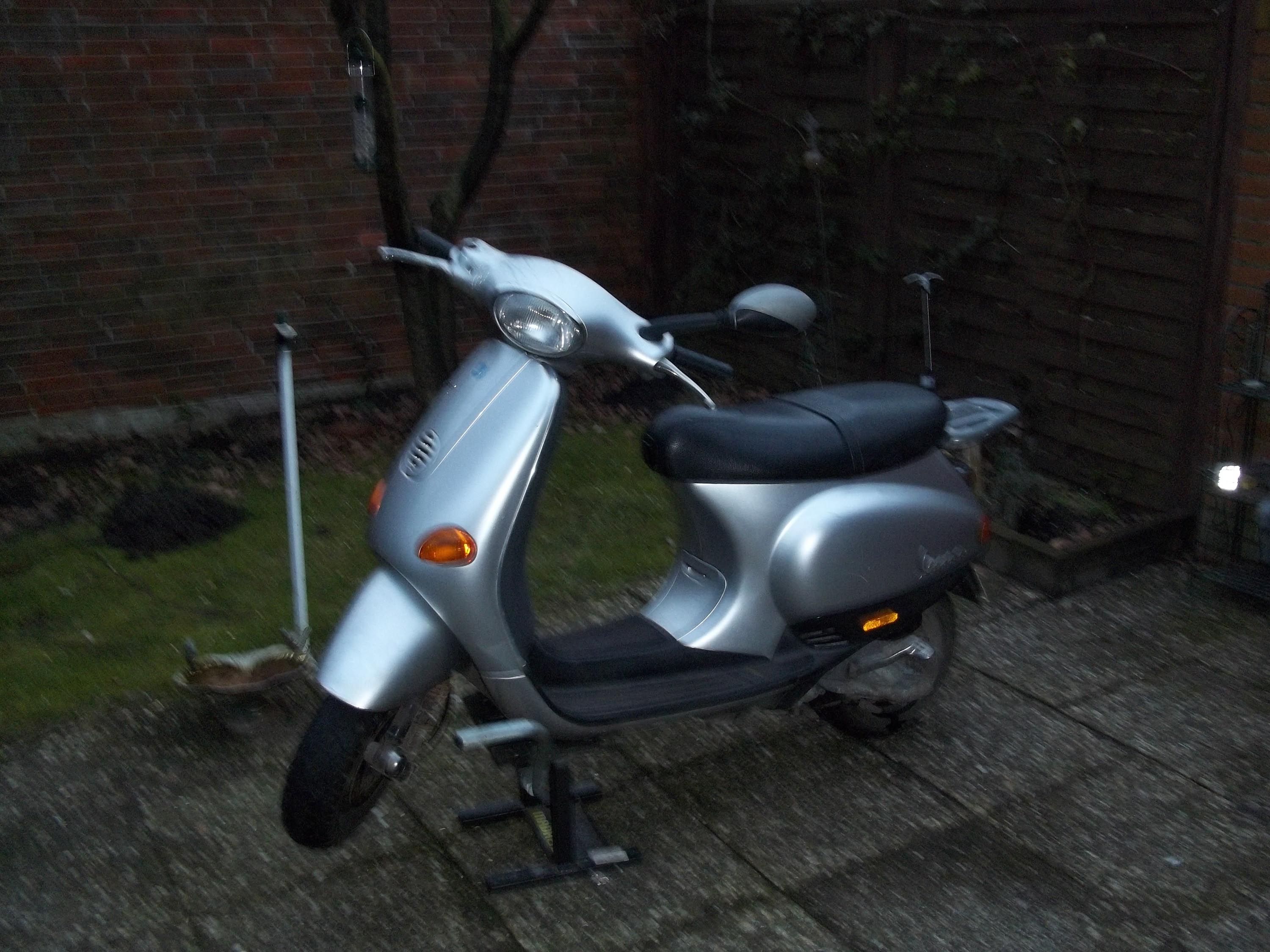 Vespa et2