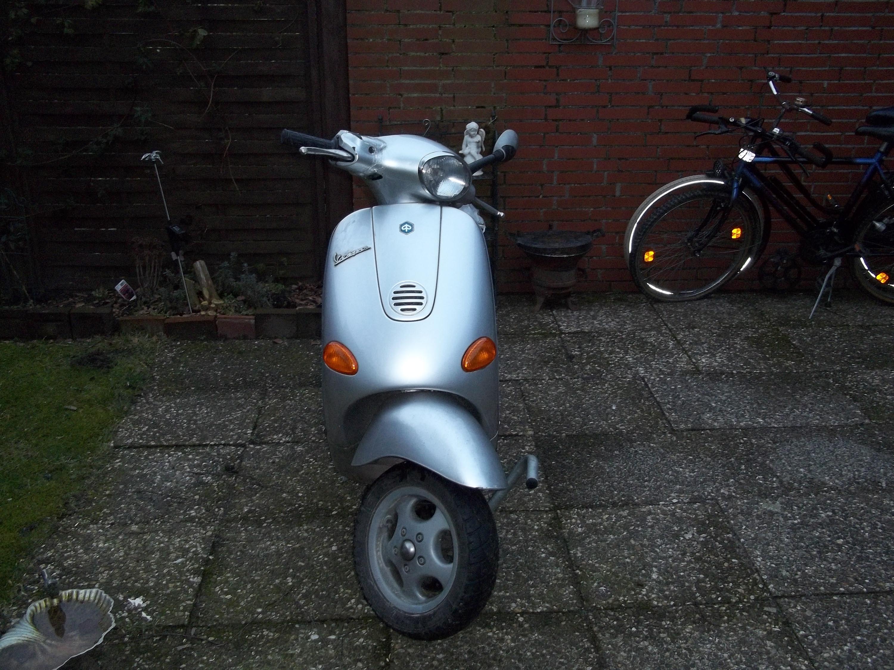 Vespa et2