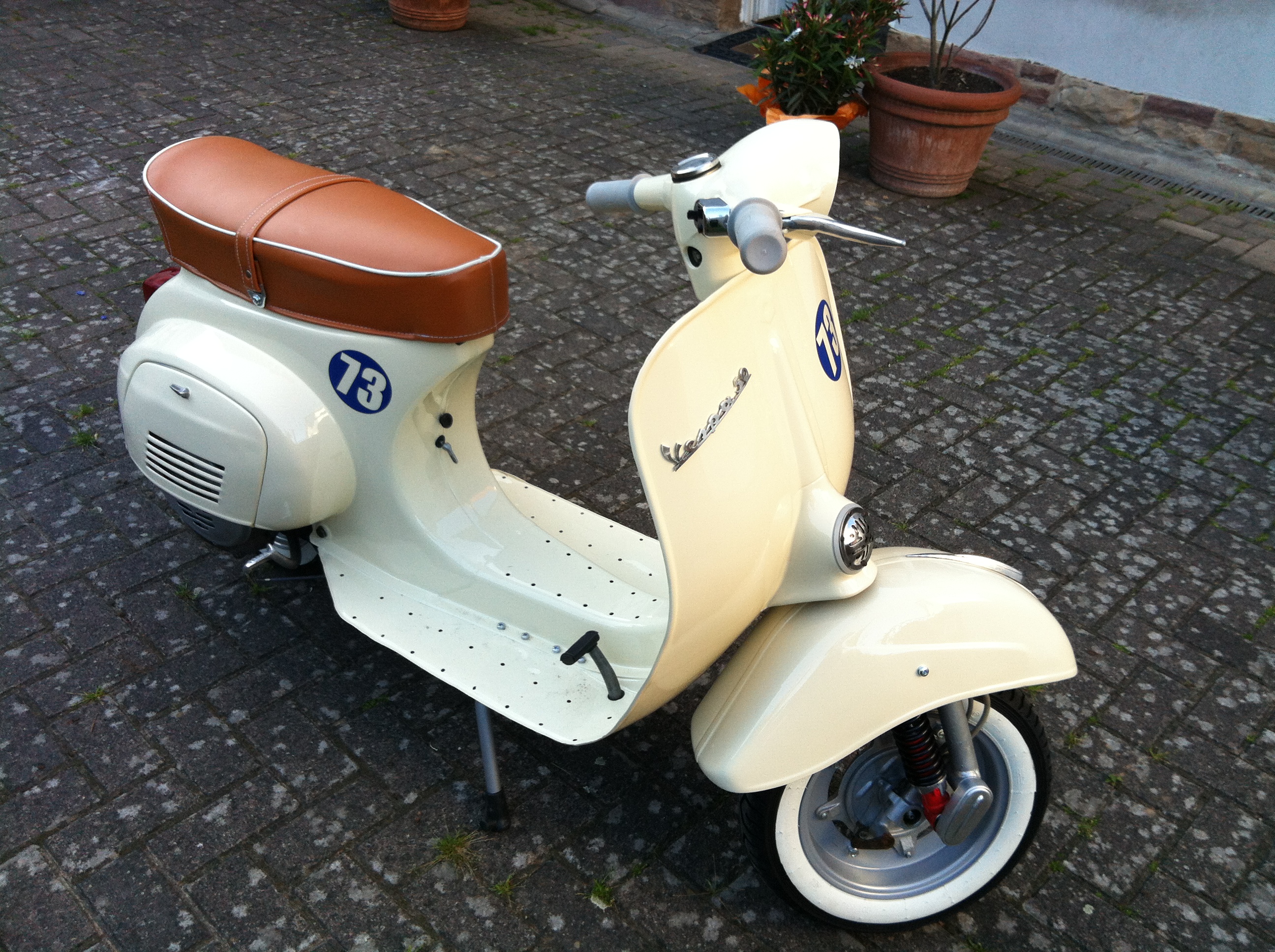 13_06_05_Vespa_50R_73 004