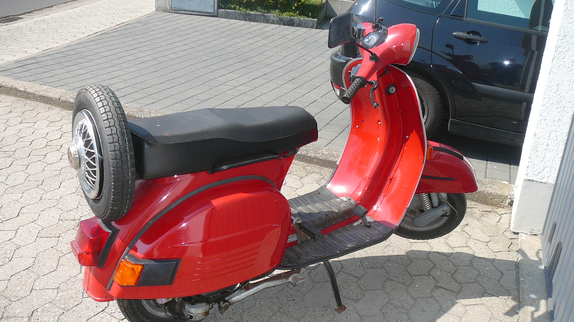 Bajaj Chetak 150 ( Lizenz-Bau der Vespa PX 150 aus Indien )