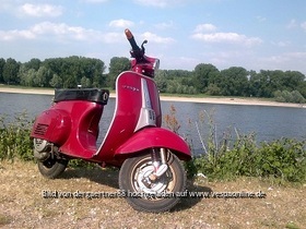 Meine vespa 50 N und der renn Heinkel (A2)    ;)